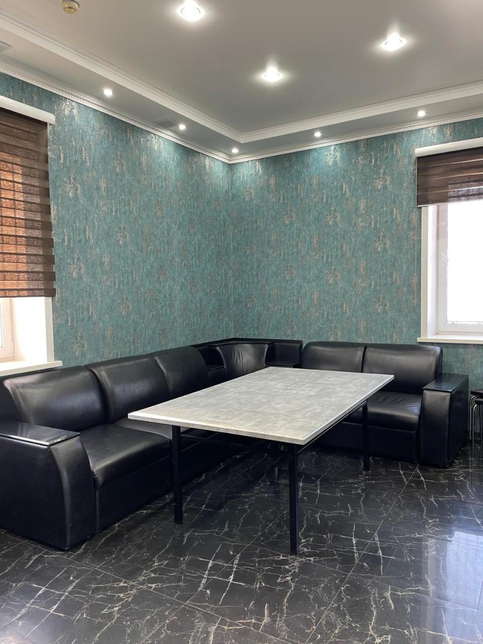 库斯塔奈 Гостинично-Банный Комплекс Майами Люкс酒店 外观 照片